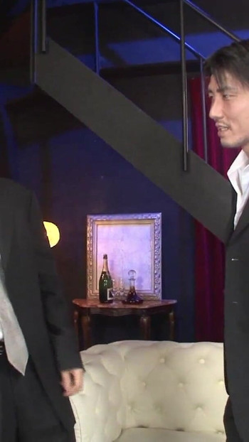 Unforgettable moment from "Asiatin wird nach dem Abschlussball von drei Typen zerstoert"