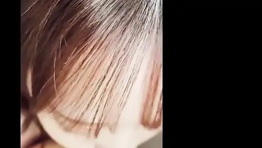 GrandFinalist очарование, выбранный из тысяч, захваченный в редкой интимной лихорадке