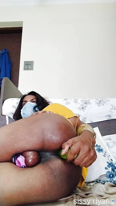 Indian shemale sissy crossdressers fucking dildo in home and handjob