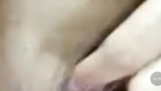 Götlü ve ben birçok kez mastürbasyon yaparken daha güçlü bir ilişki oluyor