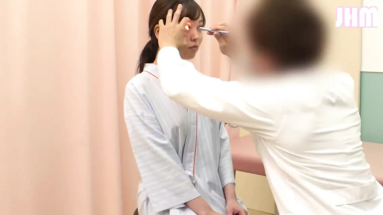 Ten Women in Breast Exam Play, Turning Checkups Into Secret Desire. – H