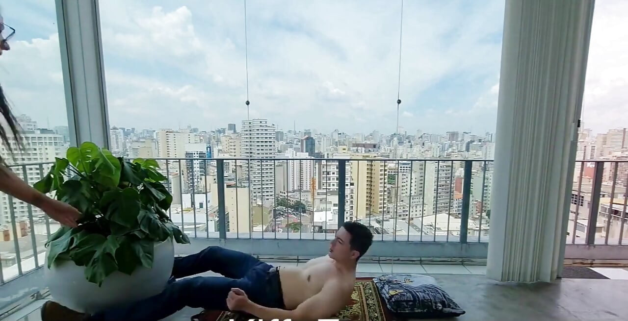 Si cantik kiffa si bos bejat ep 5 - nginjak karyawannya untuk nginjak-injak