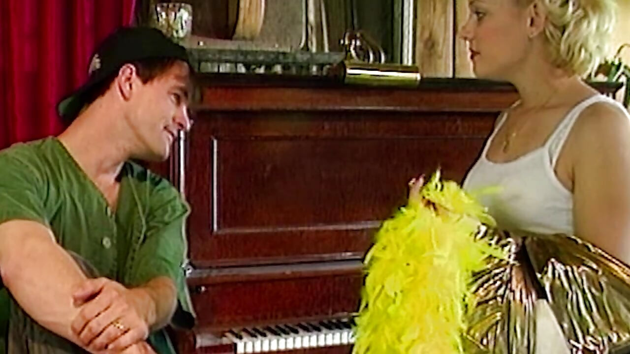 Loose Screw in Extreme Romance