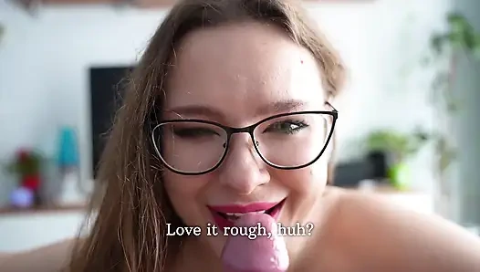 Okay, Probieren Wir Es Mit Kork. Ein Mädchen Auf Anal Vorbereiten. Teil 1.