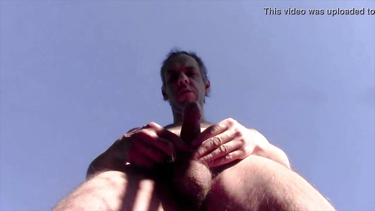 The train passes, I take off my tank top, I remain blonde and I wank my cock in front of the stunned passengers - Only Italian amateur handjobs and cumshots