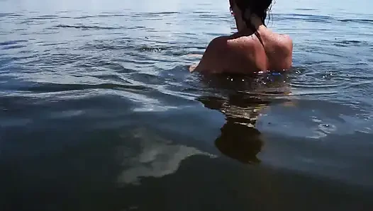 Berenang di Volga-river