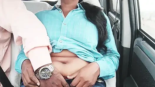Seks mobil ayah tiri telugu sambil ngomong jorok