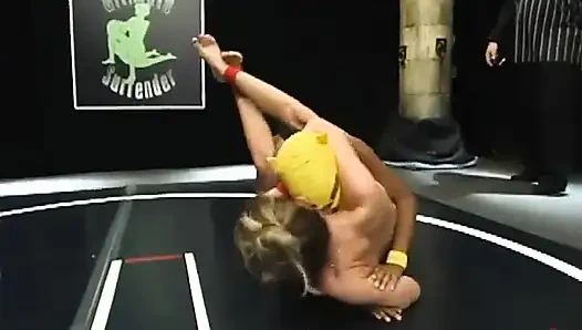 Buz (8-0) ve sarı kedicik (0-1)