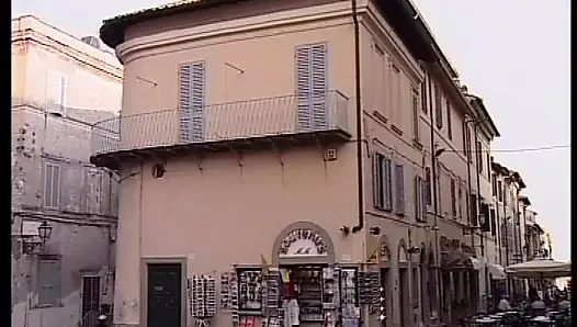 Johnny Pompino Havuz Başında Amcık Sikişi Ve Içeride Azdırma