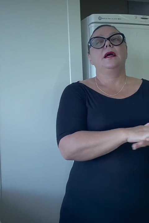 Gedraaide nimfen stegen in tubes deel 2