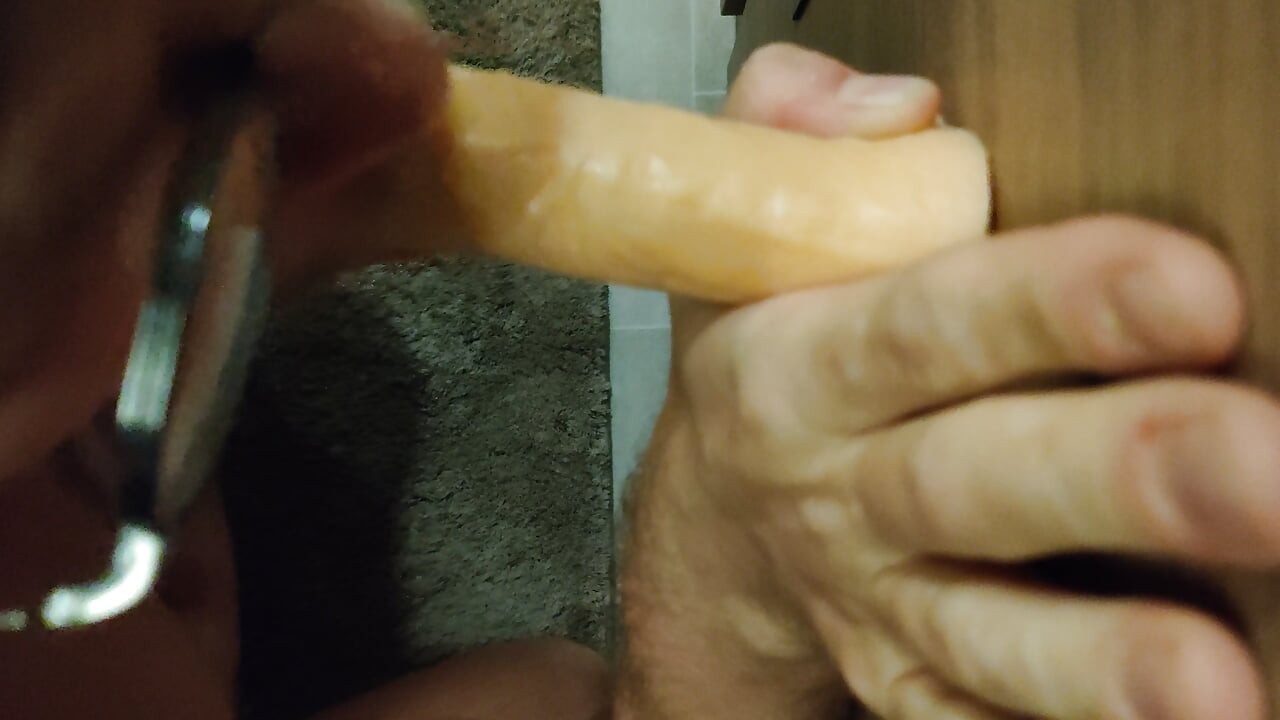 A praticar a minha técnica de chupar (engasgando!)