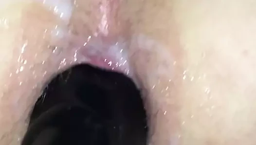 Düz meraklı twink alır yapay penis