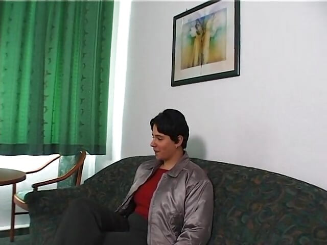 Chubby hairy brunette rubs and fingers her cunt at the casting