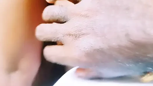 Hintli üvey kız ve üvey baba crezy kovboy kız sikişiyor. Telugu edepsizce konuşuyor.