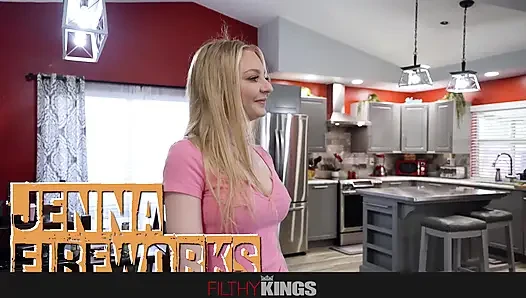 ES IST ANAL - Jenna Feuerwerk wird von einem riesigen schwanz anal hart gefickt