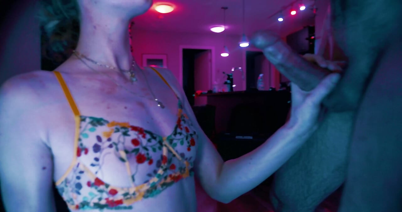 Blonde Model Gets Oiled up and Railed