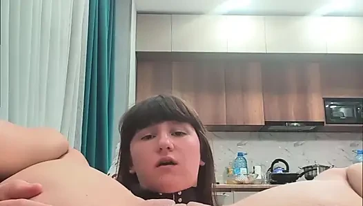 Amateur geiles 18-jähriges mädchen kommt non-stop-nippelklemmen analplug hardcore BDSM masturbation