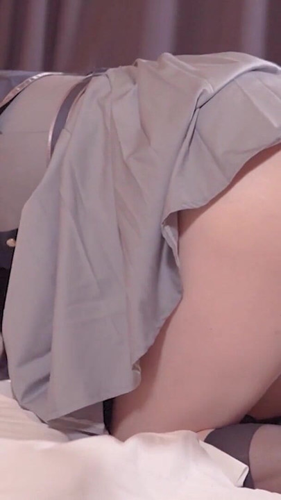 Lycoris Recoil Anime cosplayer Jebi se sa seks igračkom Vibrator dio.10, Takina inoue azijski crossdresser cosplay | Isječak 1