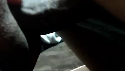 Suami cuckold suka melihat istrinya bersetubuh