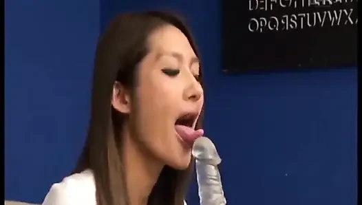 Karşı konulmaz derin adanmışlık - Elena Takimoto'nun büyüleyici performansı her hayranının daha fazlasını istemesini bırakıyor - 1