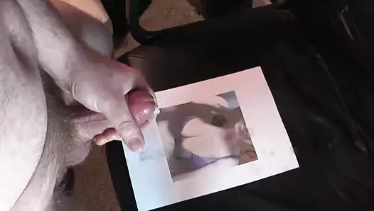Ağır boşalmak yük için bir seksi arkadaş