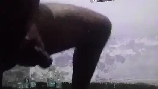Eşsiz tarz mastürbasyon yapıyor ve yarağımı yağlıyor ve seks için hazırlanıyor