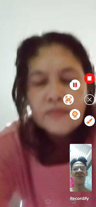 Video call to my wife LDR from Dubai.