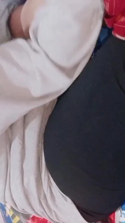 Key moment from "Hijab girl squirming while puffing"