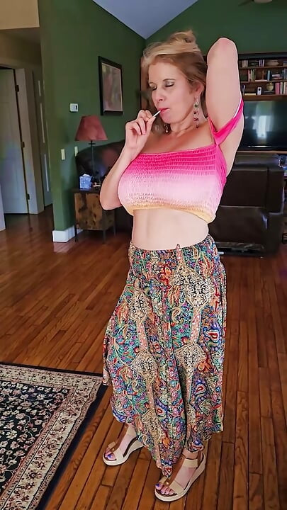 Voyeur Peek into Mommy at Home Alone Solo Wife vid clips from her OnlyFan Page Compilation