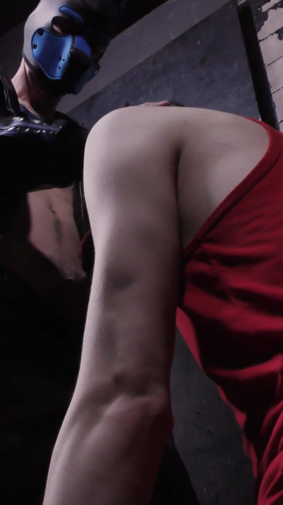 Dura foda no banheiro