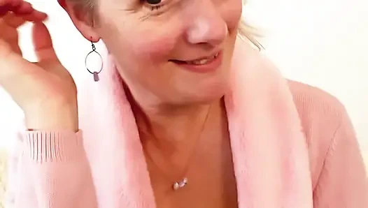 Best Friend’s Son Helping Hands Turn Into Dirty Fingers and Unexpected Passion