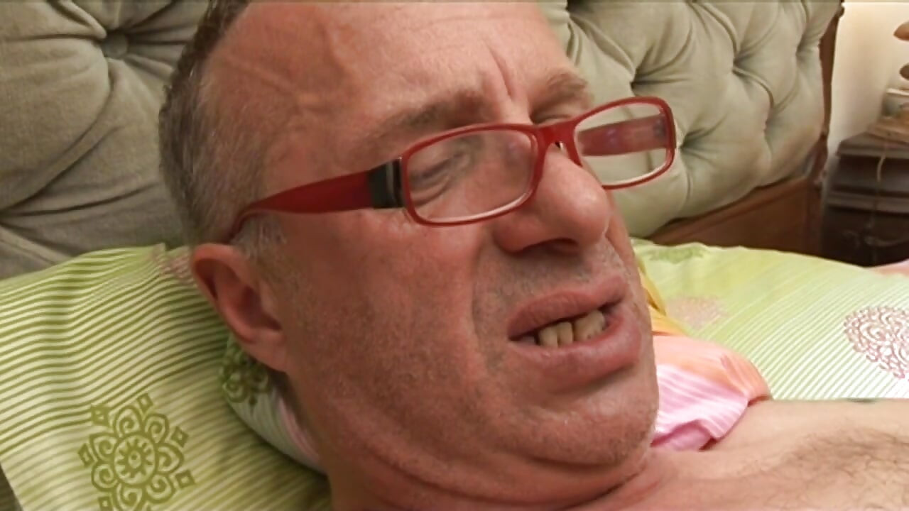 Hot and sexy teen banged by nasty stepdad