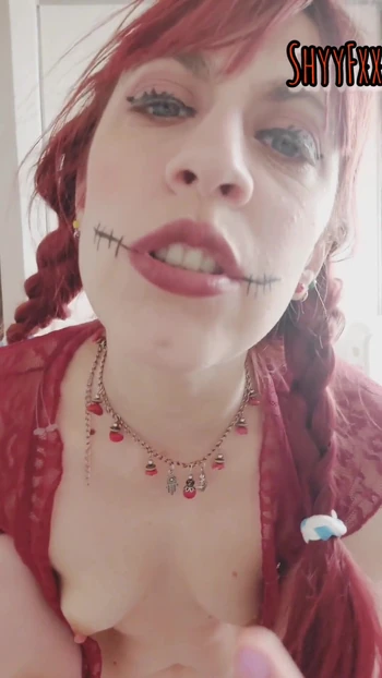 Must-share moment from "ShyyFxx your slimy Argentine pomberita asks for her tribute in milk JOI"