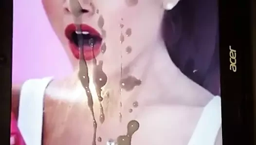 Ariana grande boşalma anısına