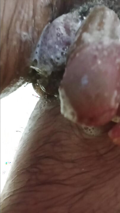Hairy big in soap, very close!