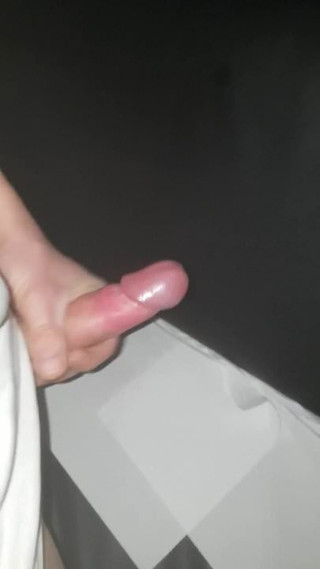 Veliki cumshots od tvrdog kurca