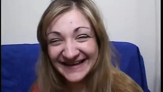 Blonde slut sucking dick in pov action at casting