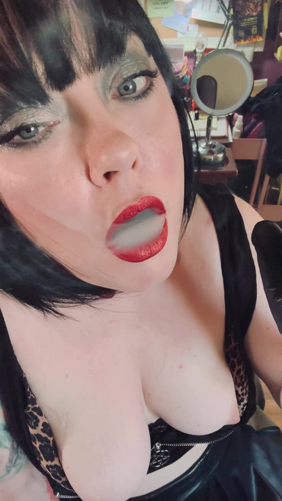Memorable moment from "I Want To Deepthroat On Cock With My Lungs Filled With Smoke! - Tina Snua Smokes A Cork Tipped"