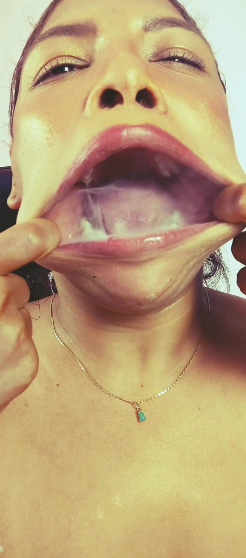 Fetish Smoke Mouth and Tongue