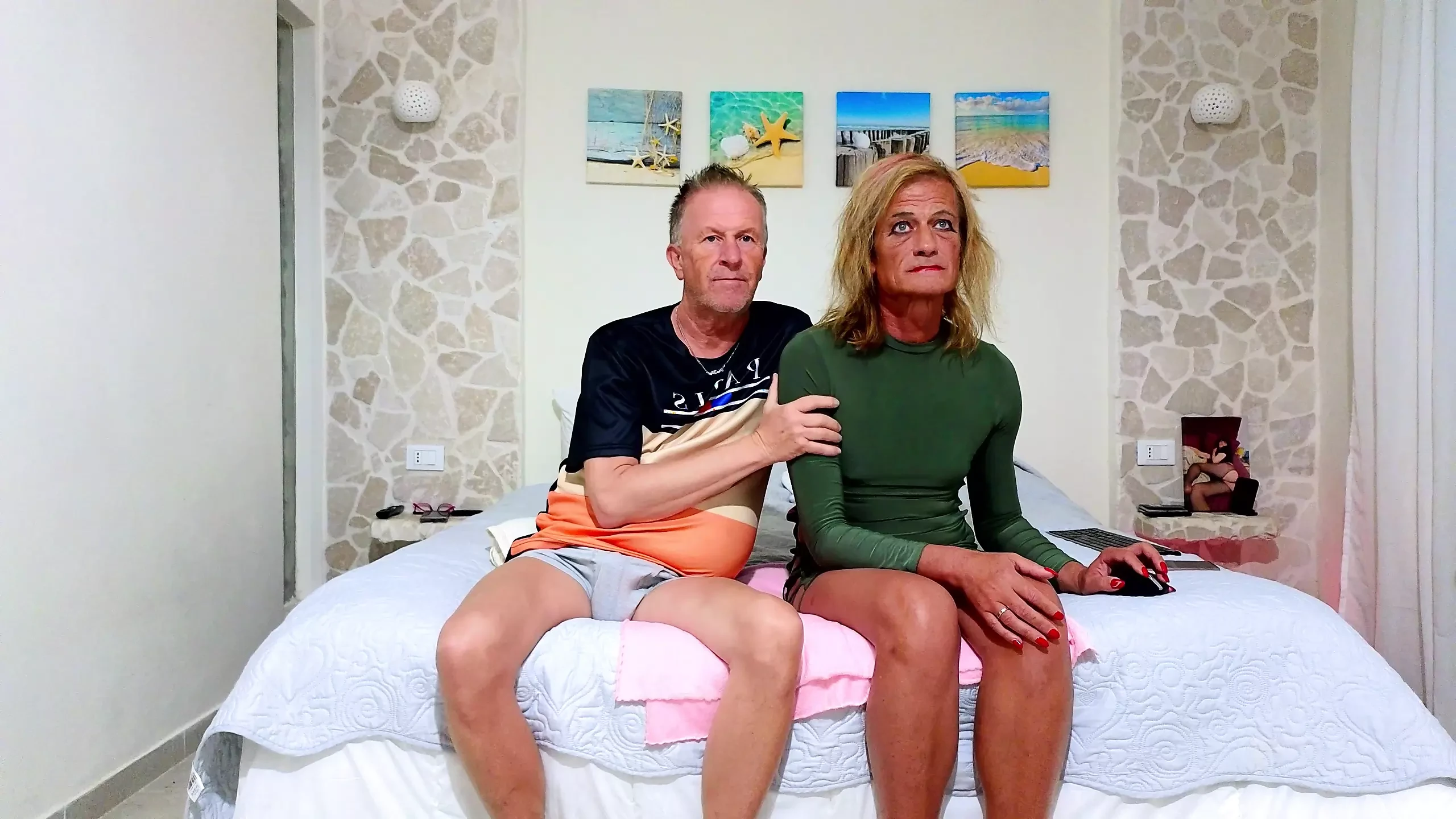 Ultimo spettacolo di sesso dal vivo su Stripchat, Gigi e Dave, trans e uomo coppia, pov, dietro la scena, sesso in webcam, 26.03.2025 ep1