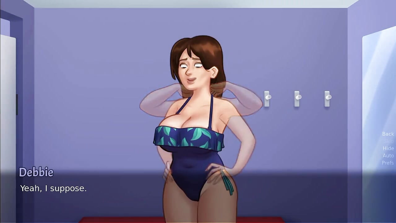 सौतेली मम्मी कपड़े बदल रही है