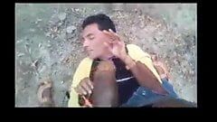 देसी हिंदी समलैंगिक कमबख्त बिना कंडोम के साथ उसके दोस्त
