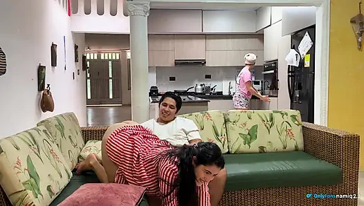 Это лучший друг моей жены, и я трахнул ее перед ней!