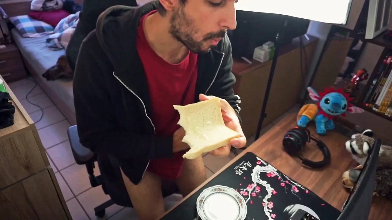 Fresh Load on Toast & Eating Every Bite