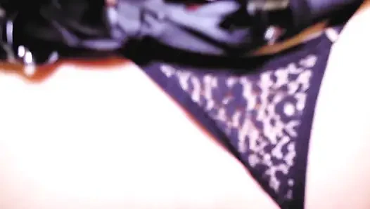 Возбужденная госпожа Eva Latex развлекается с большим сладким хуем, виниловым извращенной гонзо