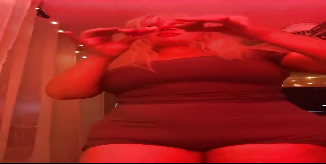 Dance with Rosie? Come on Sweet Pea. Get up and Let’s Move Our Body!! Together…