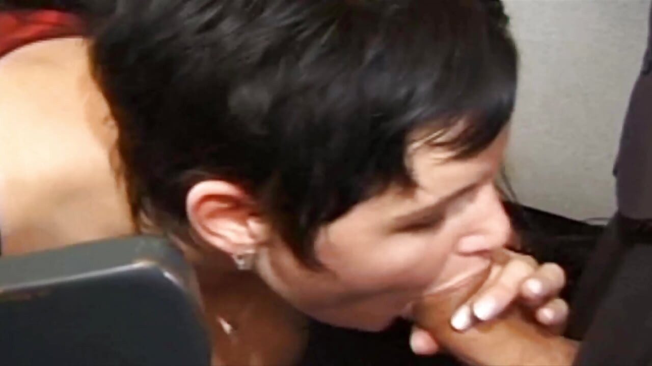 Busty natural French MILF gets a facial after hard fuck