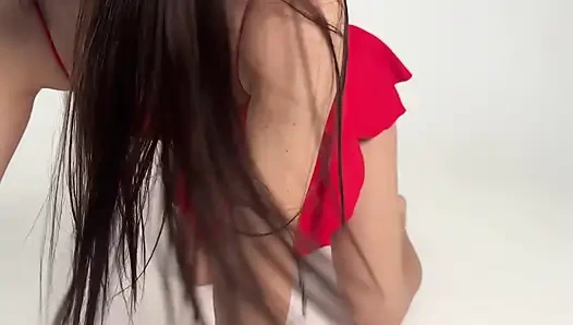 lange beine dehnt sich nach hause