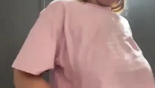 Squirting in the public so hard