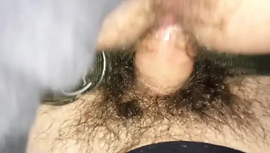 Yaramaz çift otobüste sikiliyor